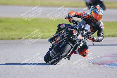 media/Jan-20-2023-Fastrack Riders (Fri) [[f2ad32aba3]]/Private/session 5 turn 13/